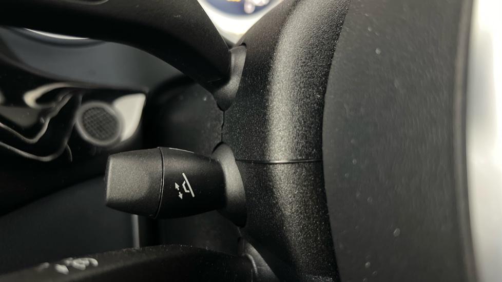 Electric Steering Wheel Adjust