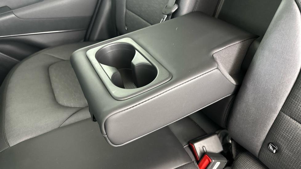 Rear Armrest/ Cup Holder