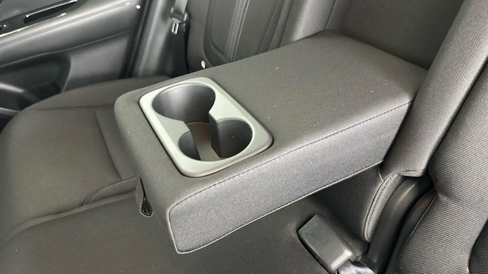 Rear Armrest/ Cup Holder