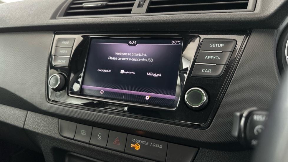 Apple Carplay / Android Auto