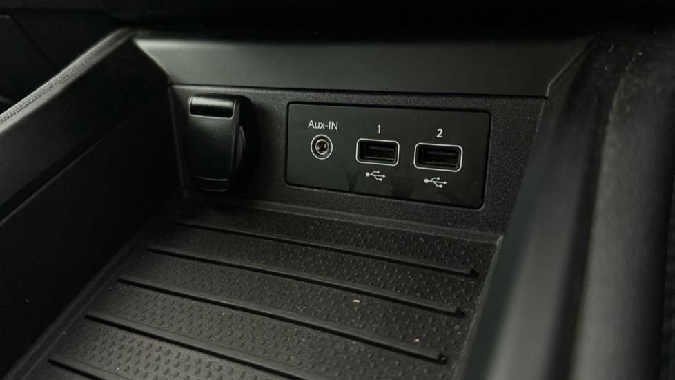 USB / AUX