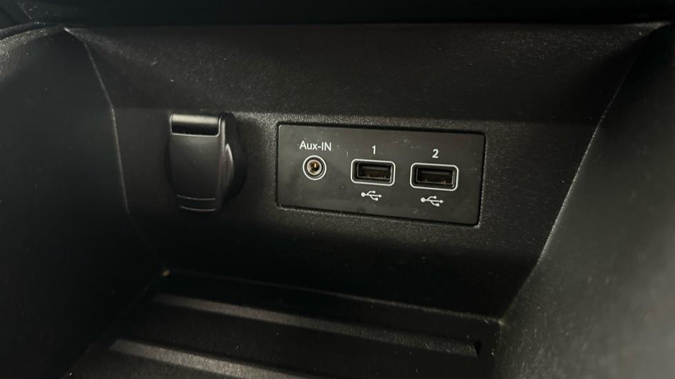 USB / AUX