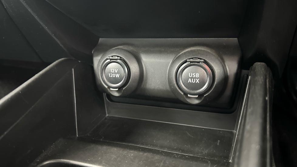 USB / AUX