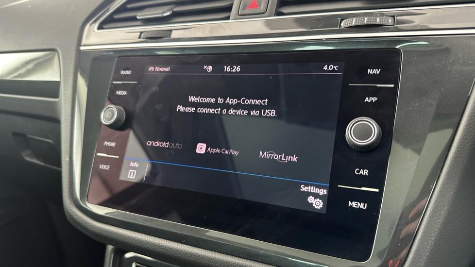 Apple Carplay / Android Auto