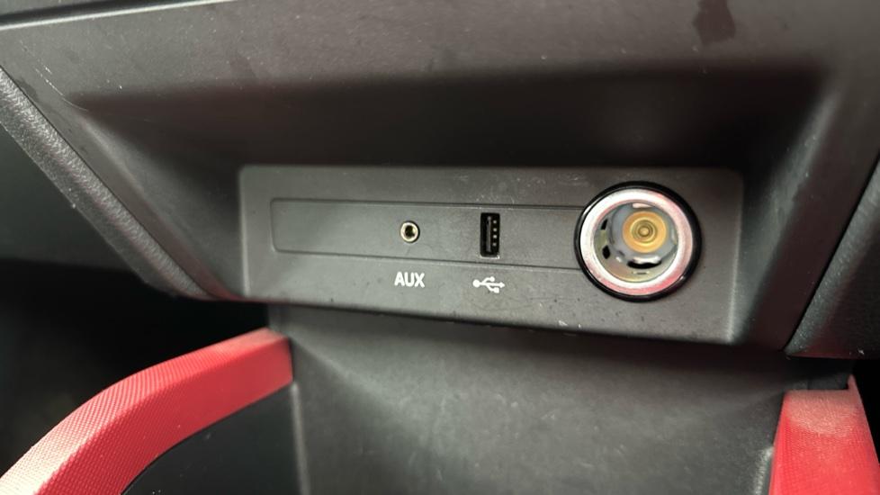 USB / AUX