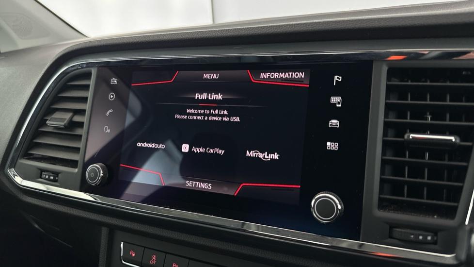 Apple Carplay / Android Auto