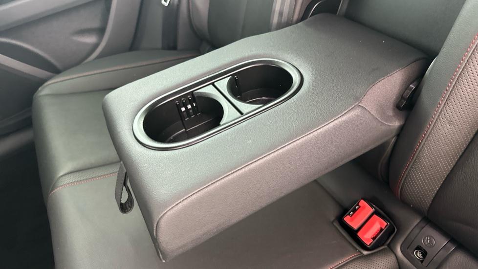 Rear Armrest/ Cup Holder