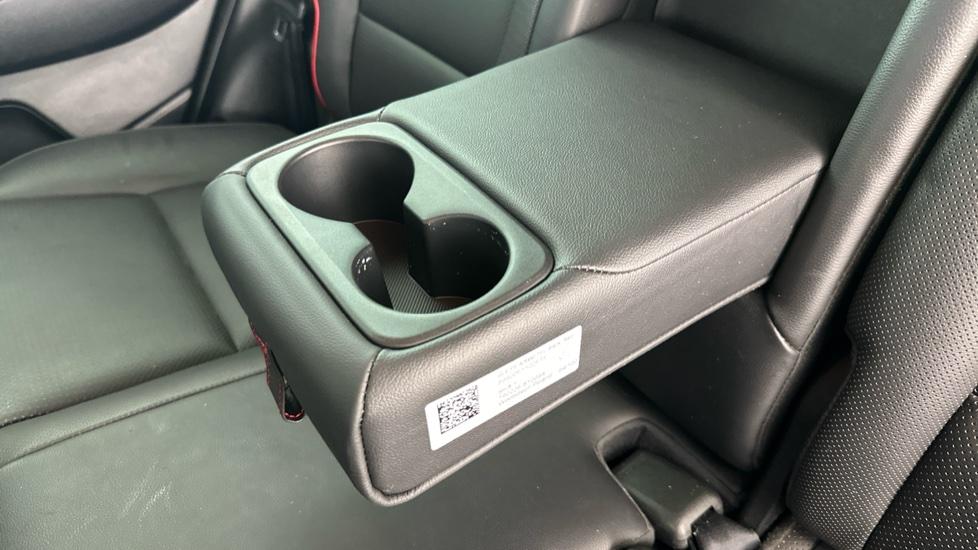 Rear Armrest/ Cup Holder