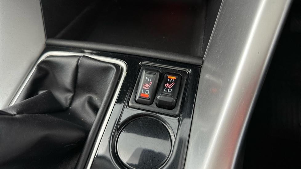 Heated / Cooling Seats