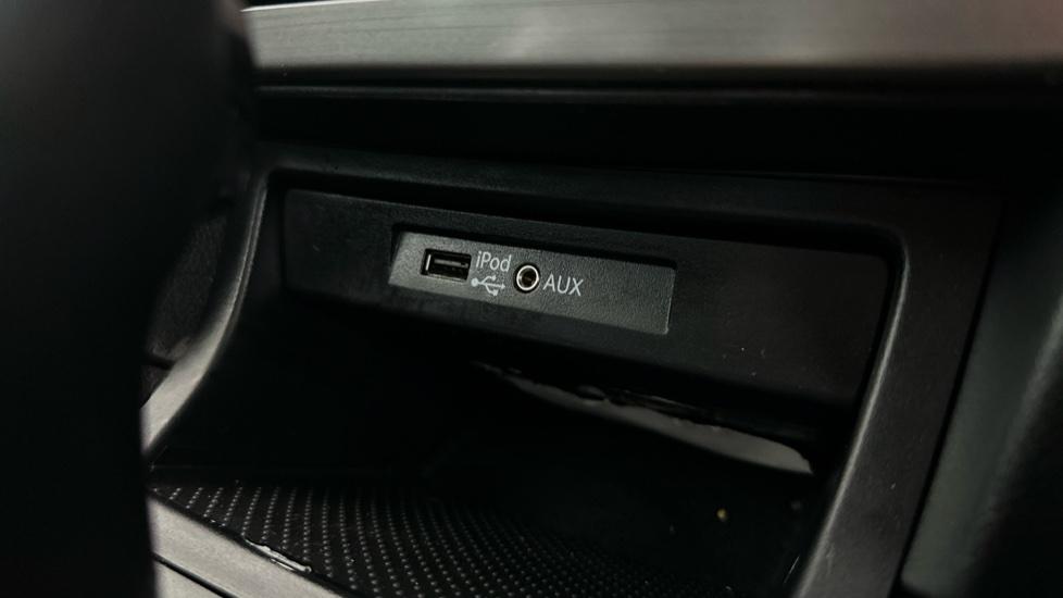 USB / AUX