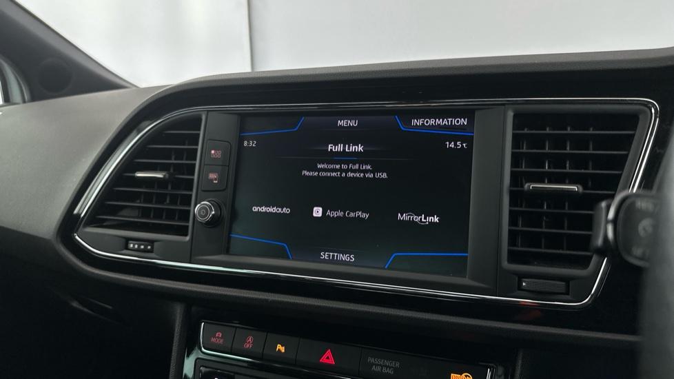 Apple Carplay / Android Auto