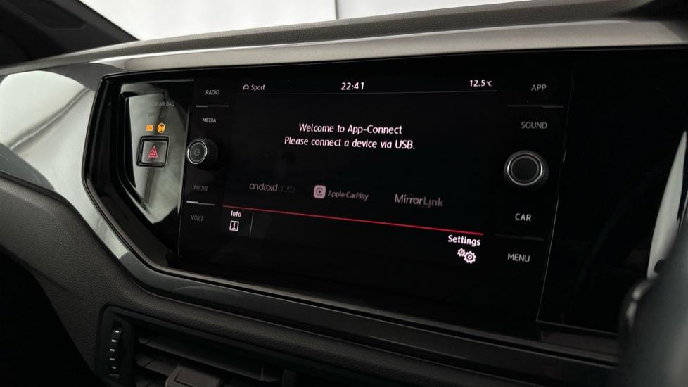 Apple Carplay / Android Auto