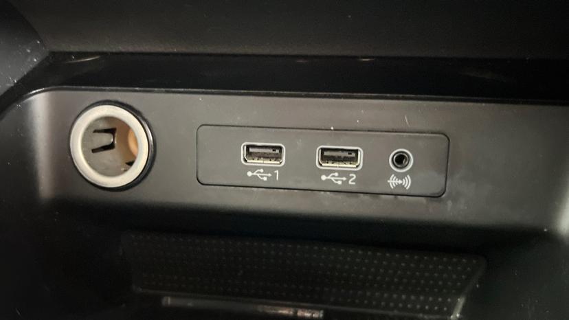 USB / AUx