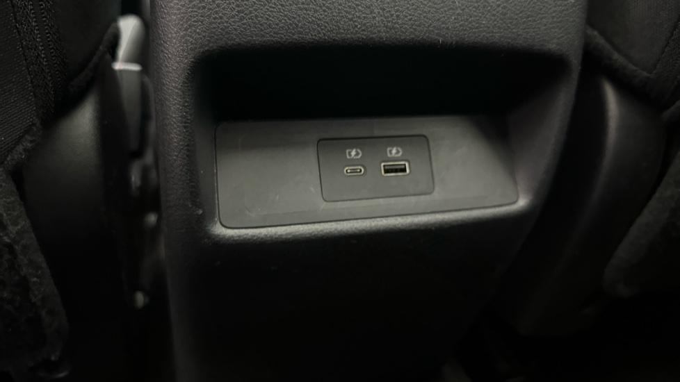 Rear USB Connection