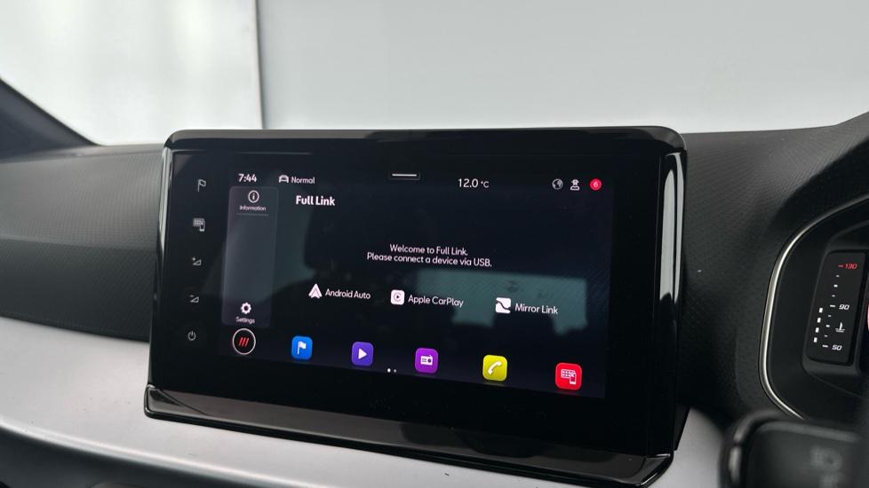 Apple Carplay / Android Auto