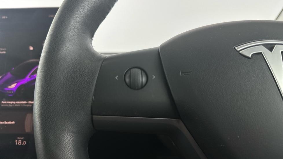 Electric Steering Wheel Adjust