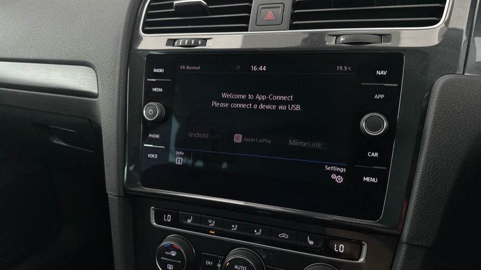 Apple Carplay / Android Auto