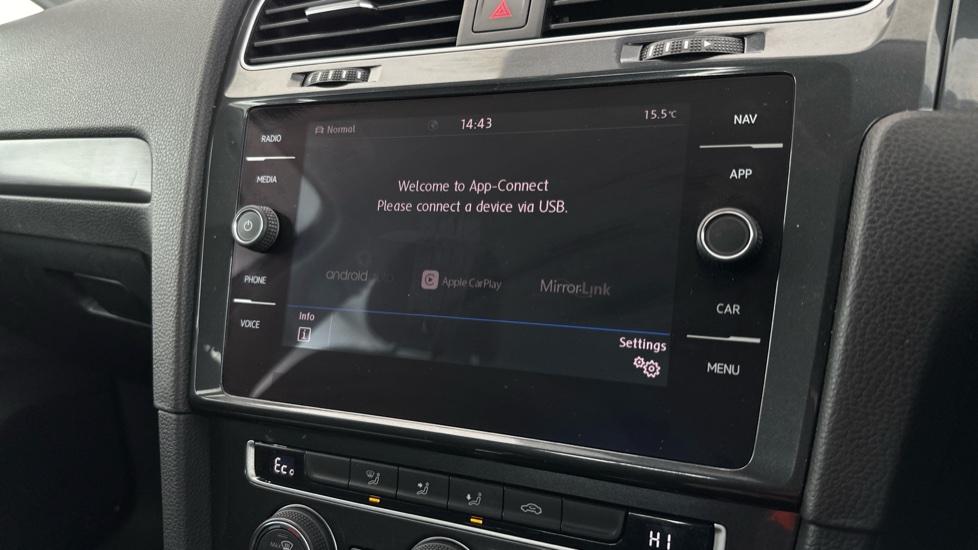 Apple Carplay / Android Auto