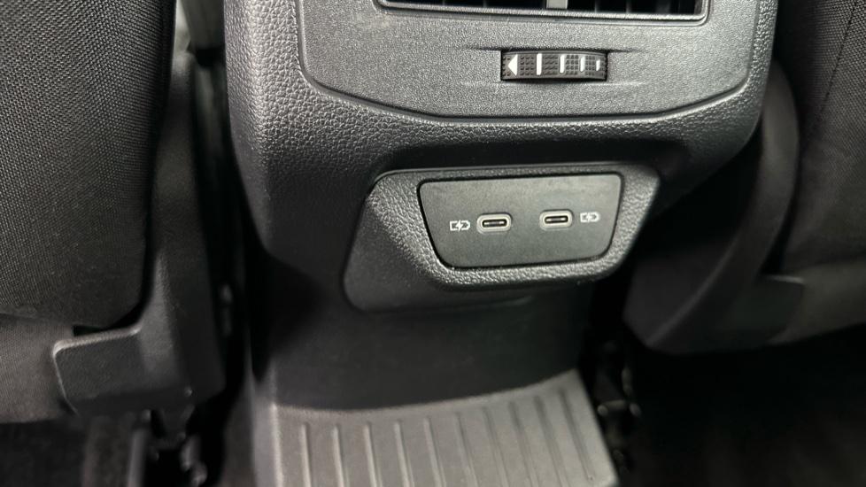 Rear USB Connection