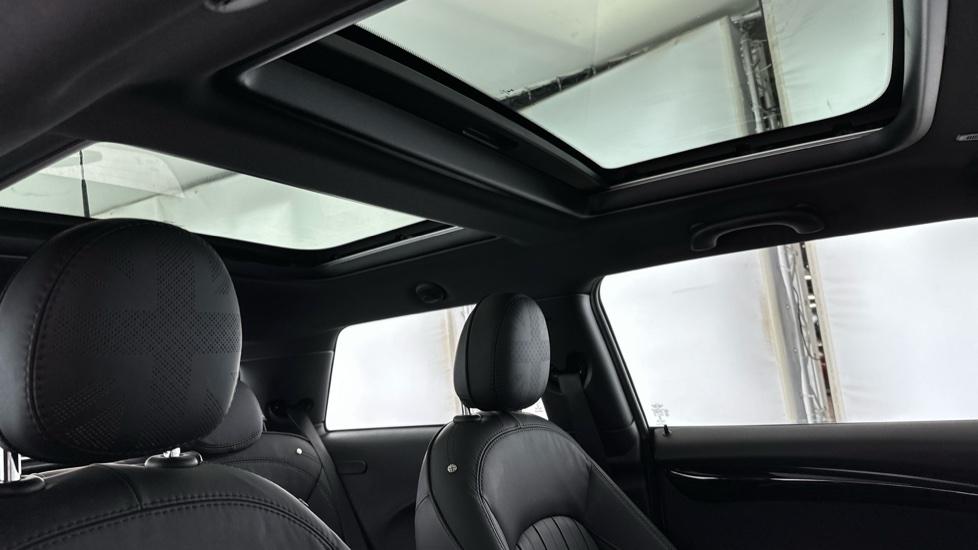 Panoramic Roof