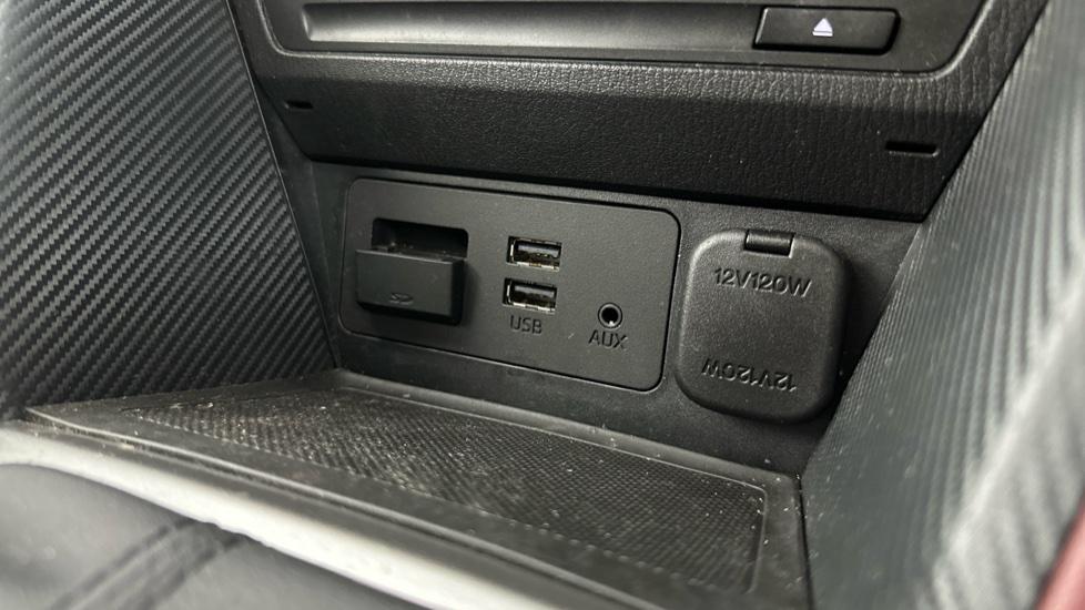 USB / AUX