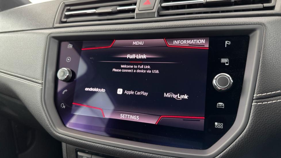 Apple Carplay / Android Auto