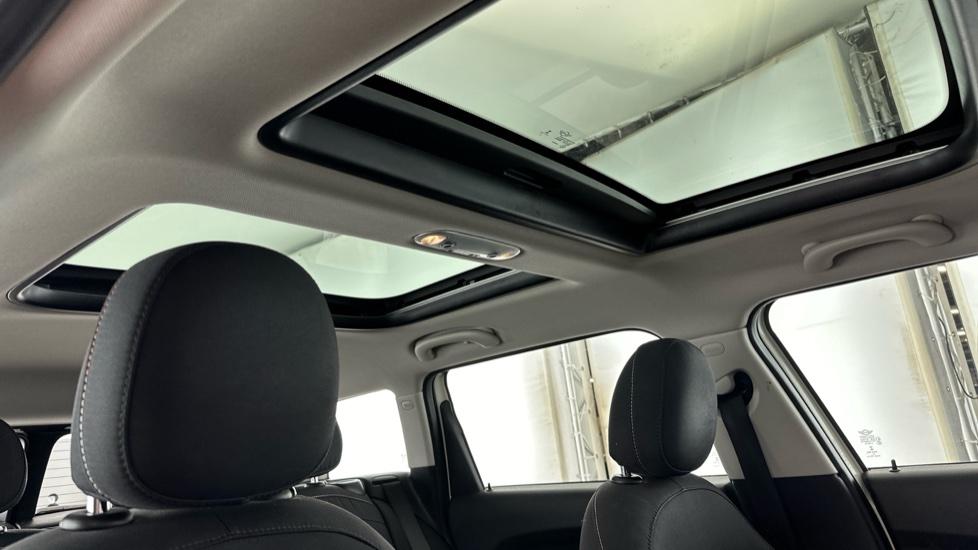 Panoramic Roof