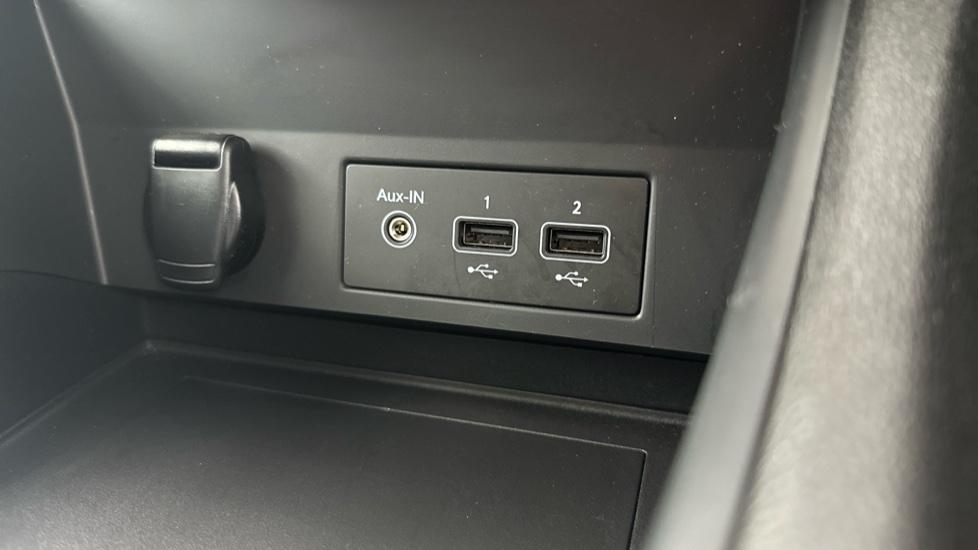 USB / AUX