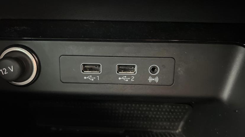 USB / AUX