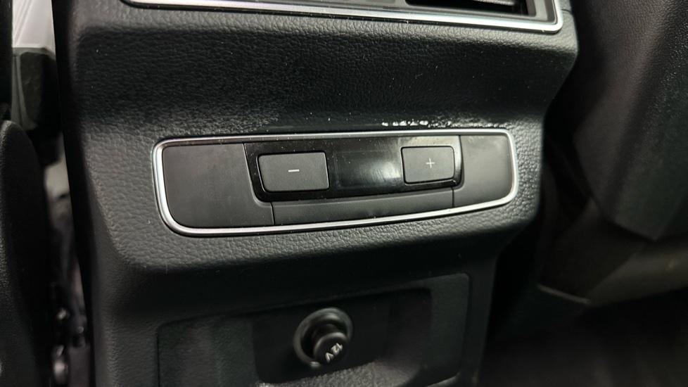 Rear Climate Control