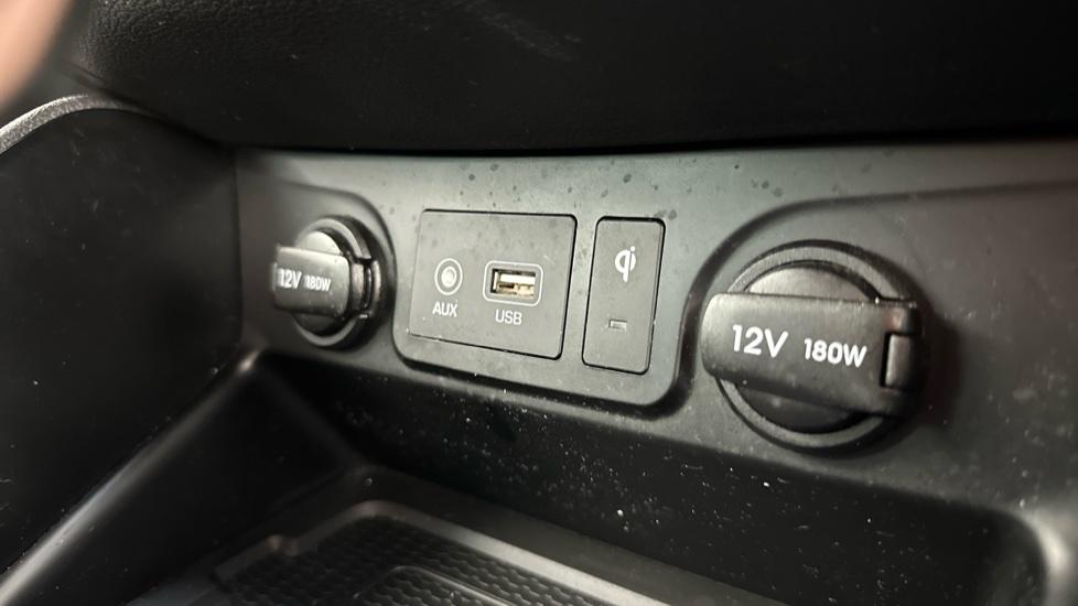 USB / AUX