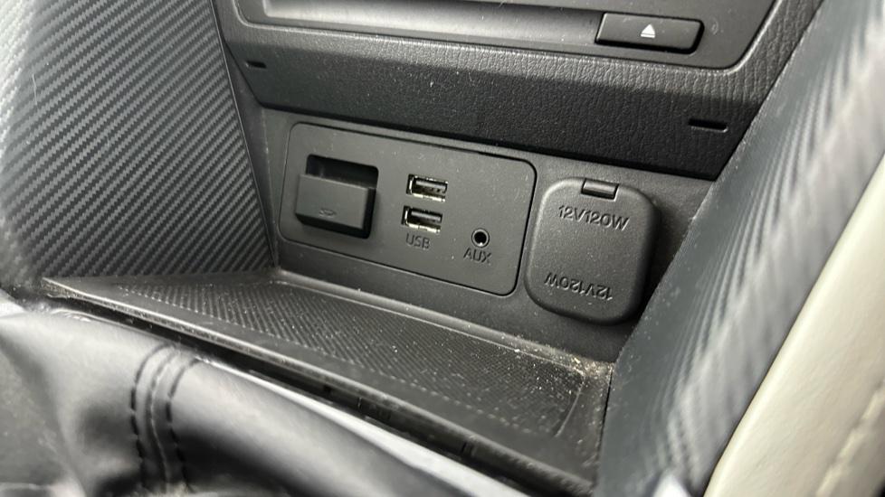 USB / AUX