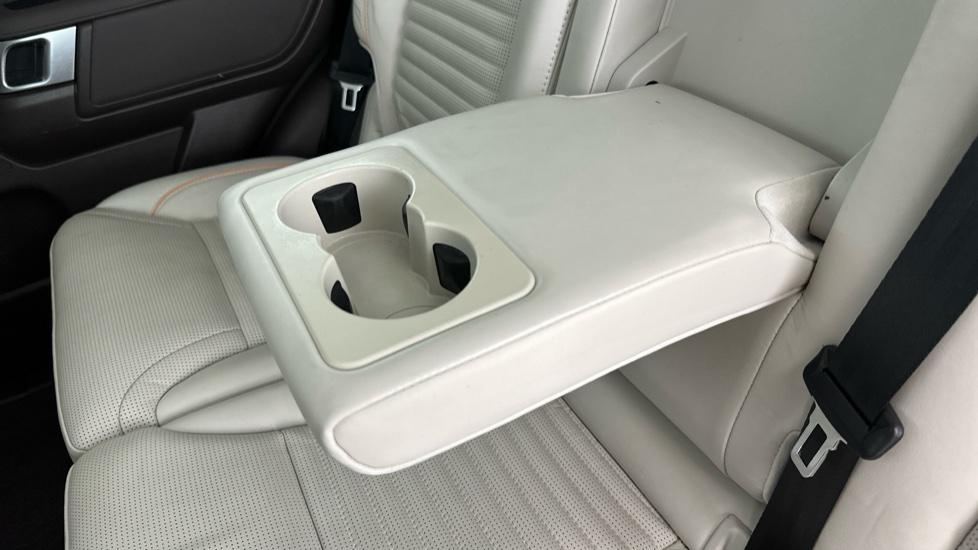 Rear Armrest/ Cup Holder