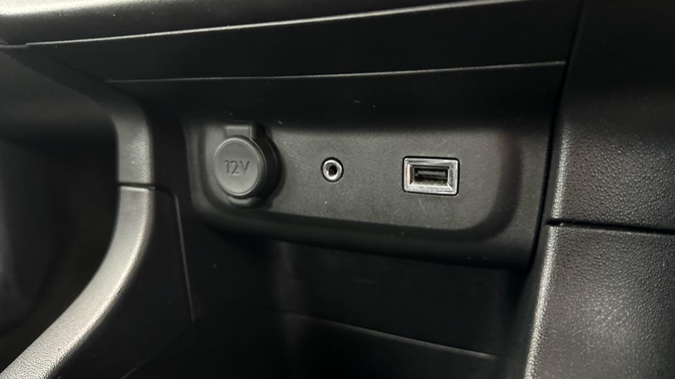 USB / AUX