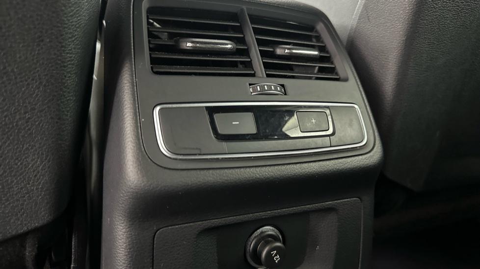 Rear Climate Control