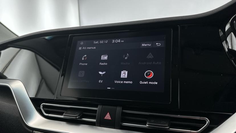 Apple CarPlay / Android Auto