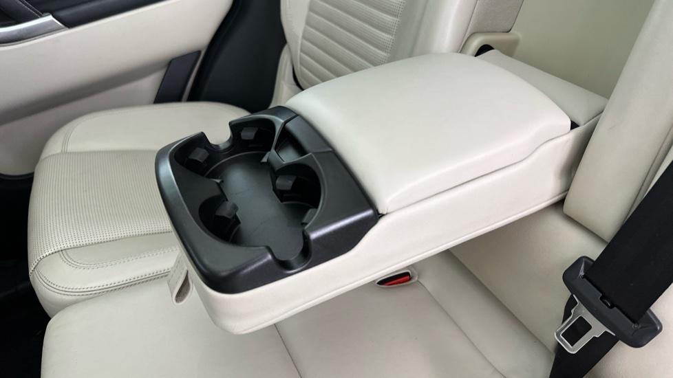 Rear Armrest/ Cup Holder