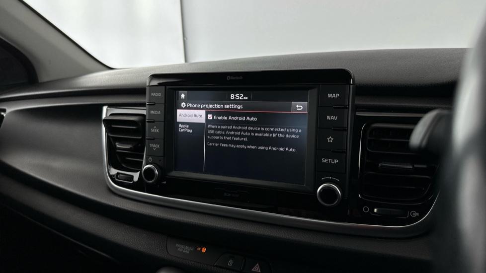 Apple Carplay / Android Auto