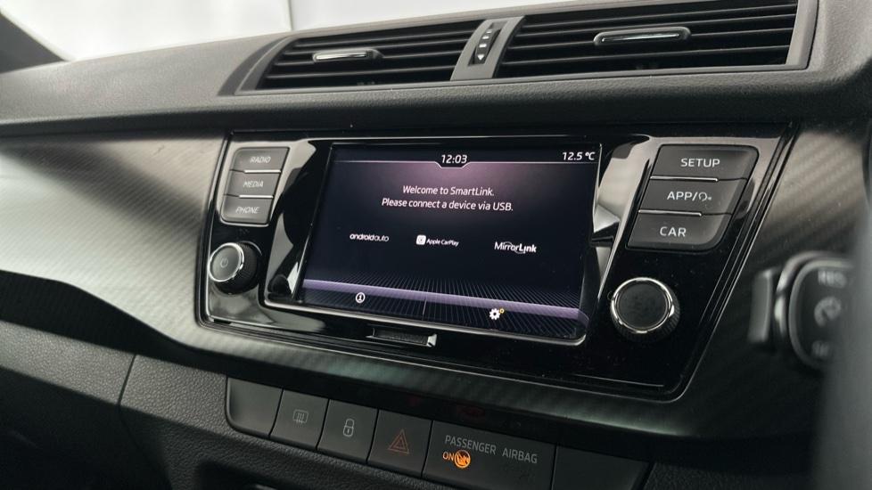 Apple Carplay / Android Auto