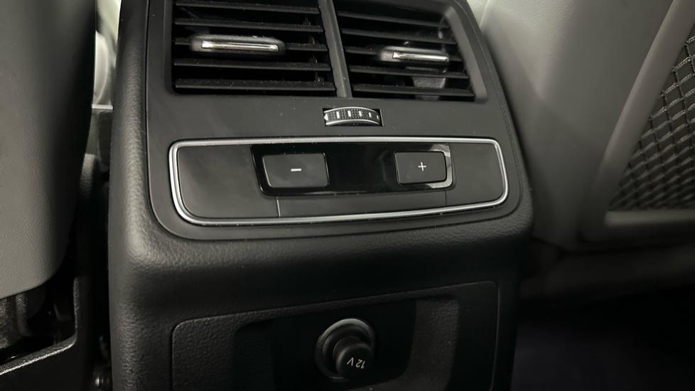 Rear Climate Control