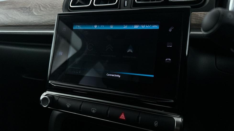 Apple Carplay / Android Auto