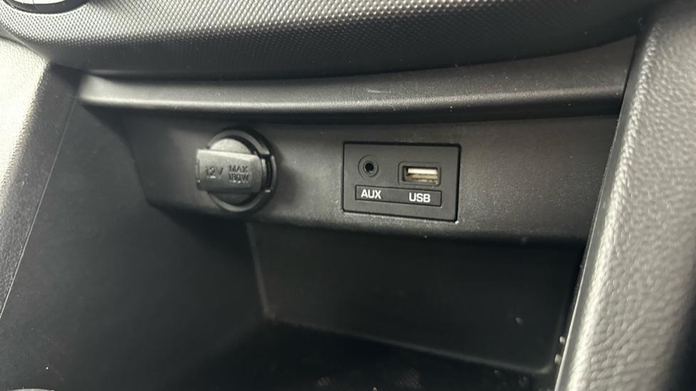 USB / AUX