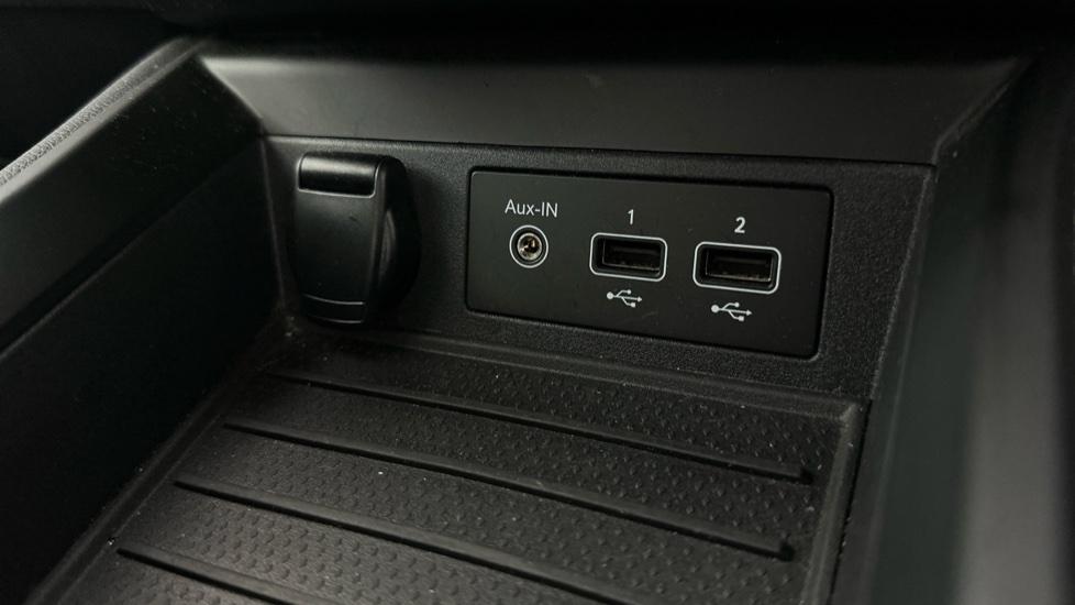 USB / AUX