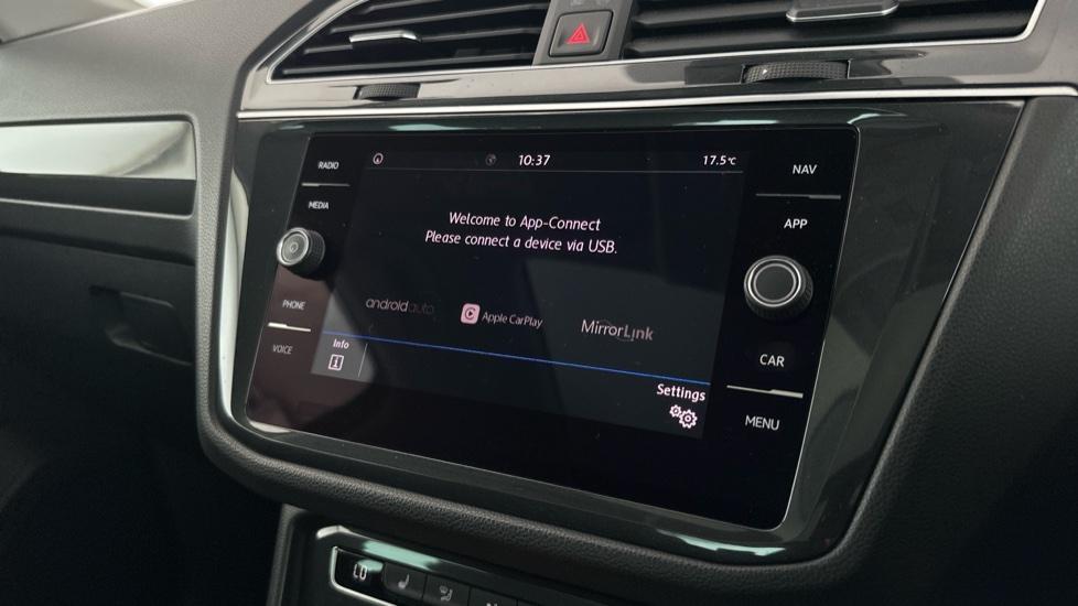 Apple Carplay / Android Auto