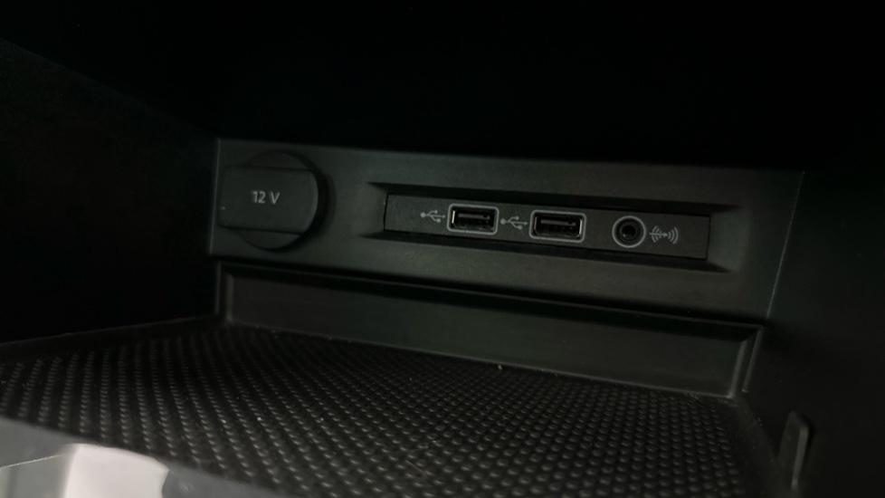 USB / AUX