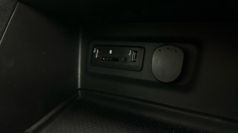 USB / AUX 