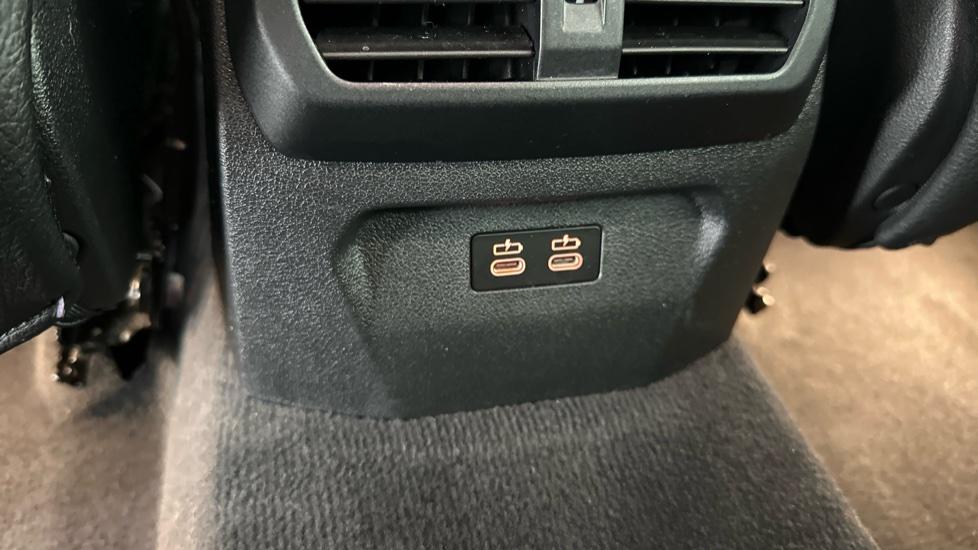 Rear USB Connection