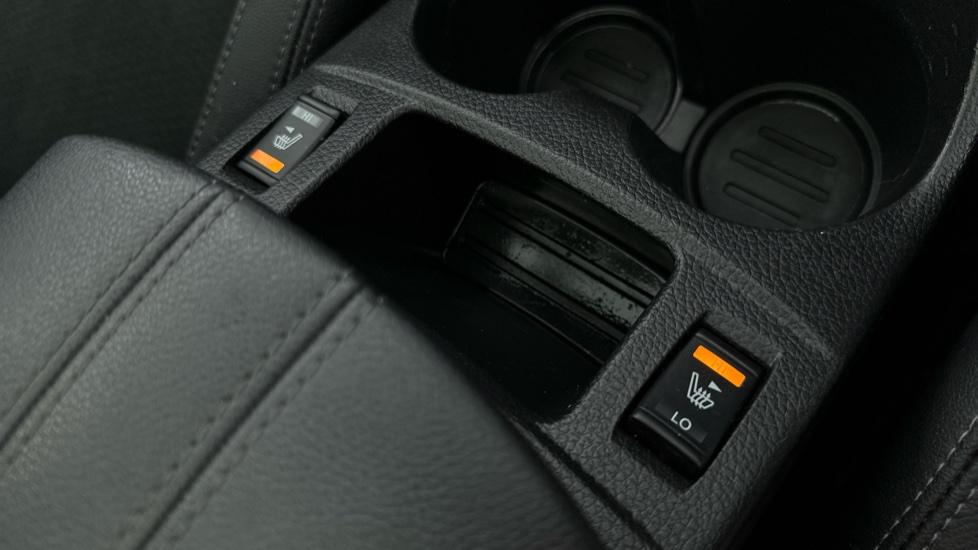 Heated / Cooling Seats