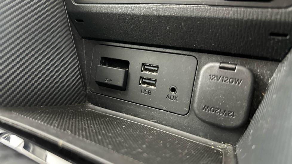 USB / AUX