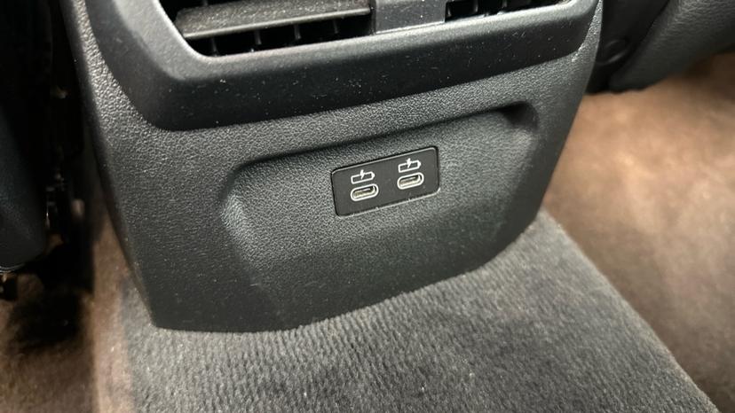 Rear USB Connection